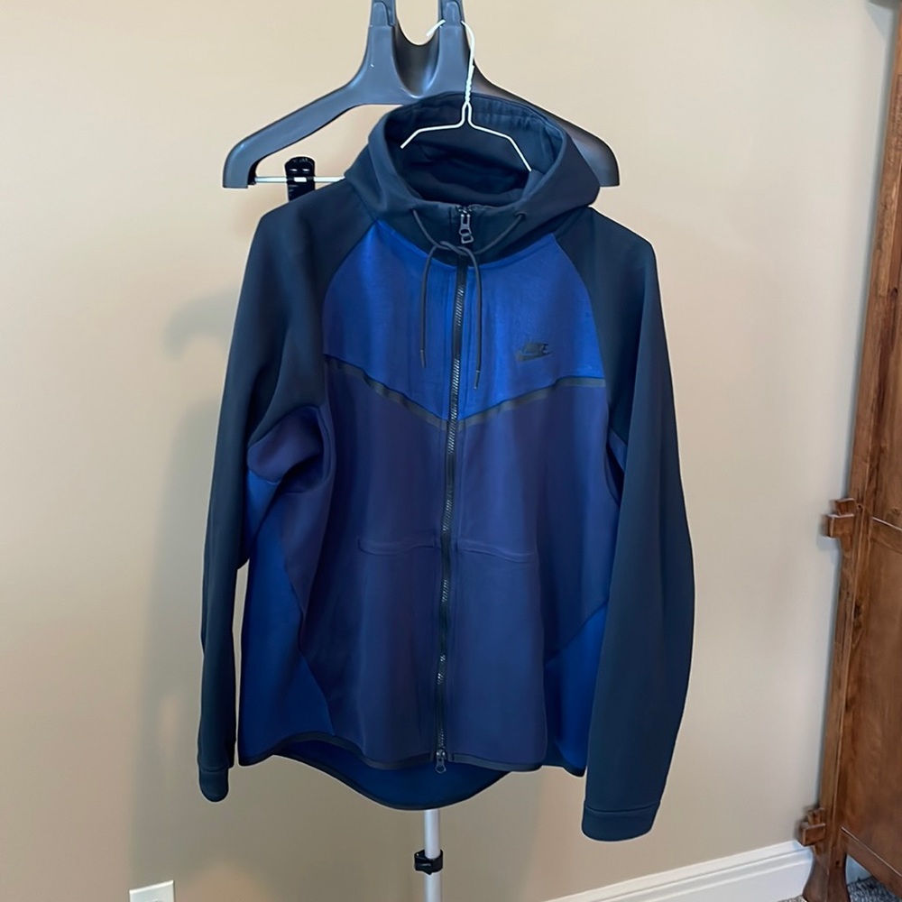 Mens Nike Zip Up Hooded Jacket